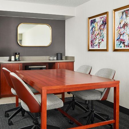 Courtyard By Marriott Fort Collins Buitenkant foto