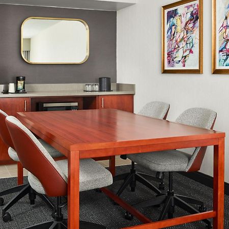 Courtyard By Marriott Fort Collins Buitenkant foto