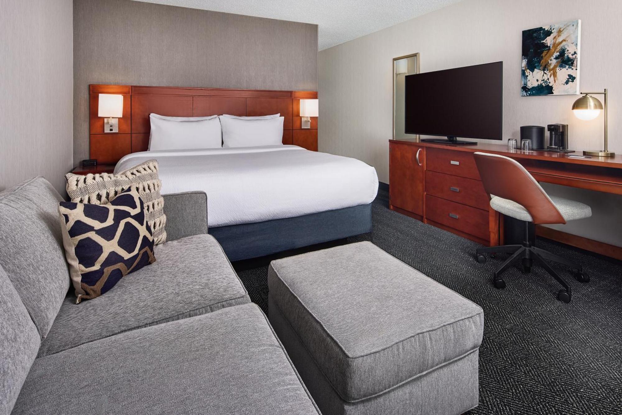 Courtyard By Marriott Fort Collins Buitenkant foto