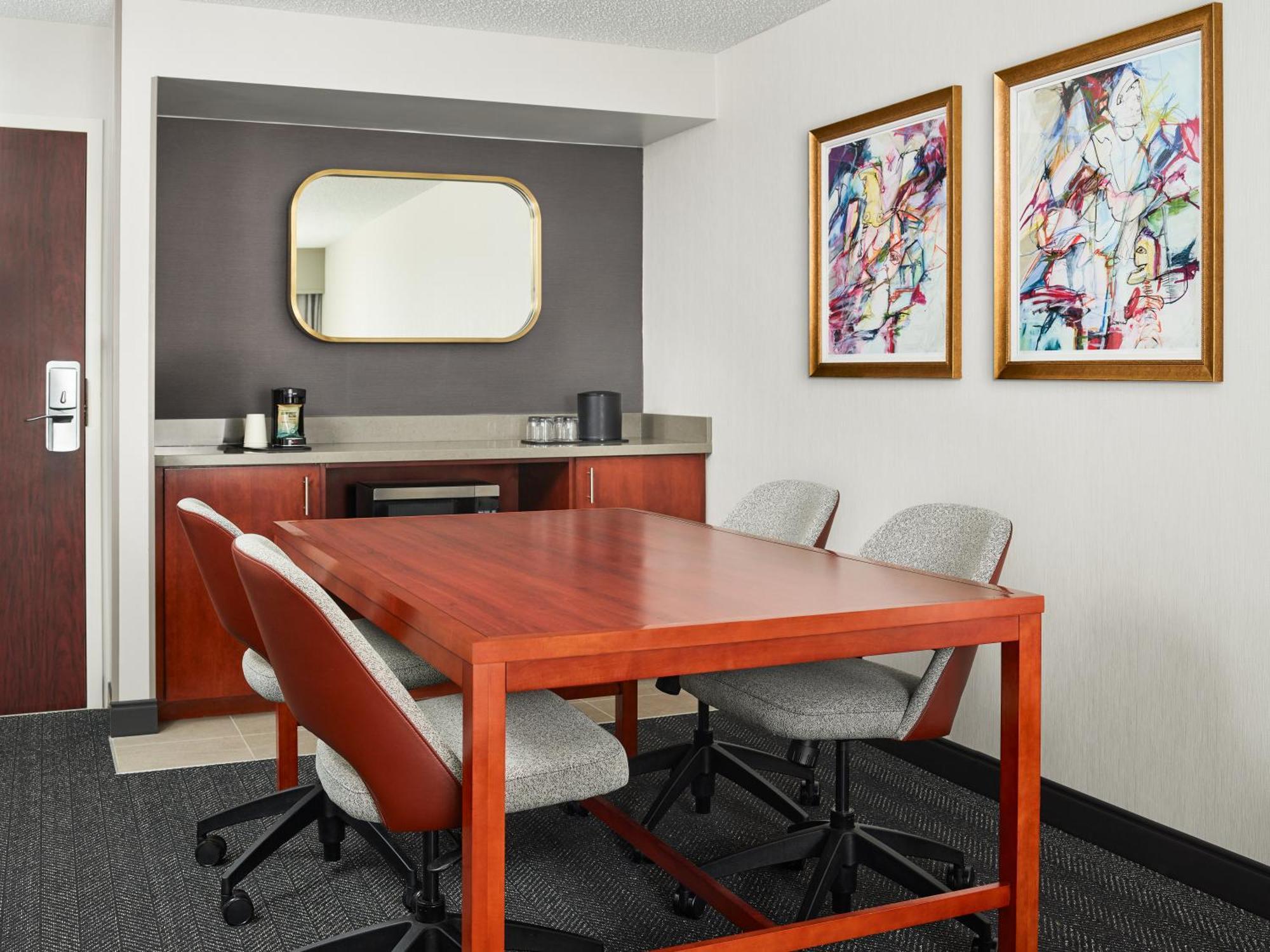 Courtyard By Marriott Fort Collins Buitenkant foto