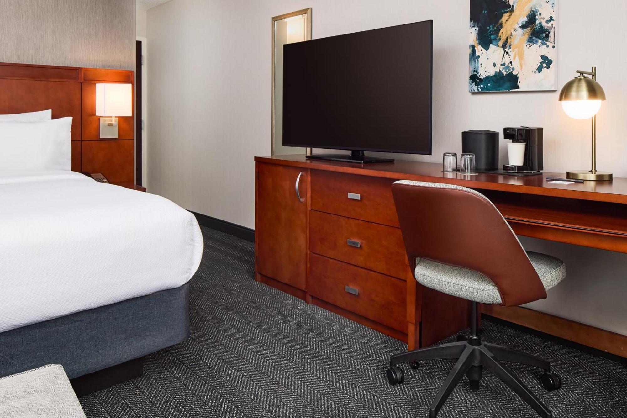 Courtyard By Marriott Fort Collins Buitenkant foto
