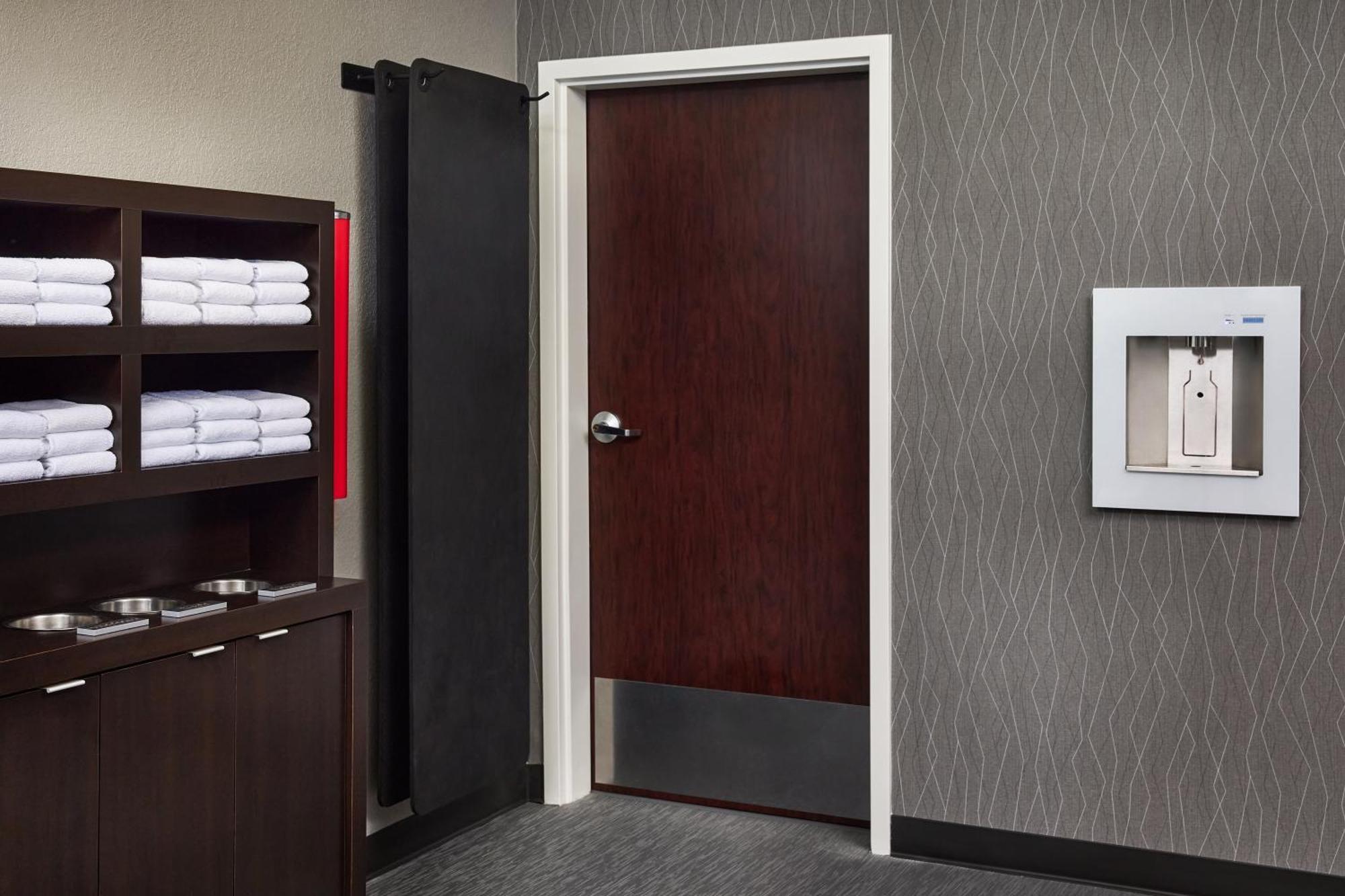 Courtyard By Marriott Fort Collins Buitenkant foto