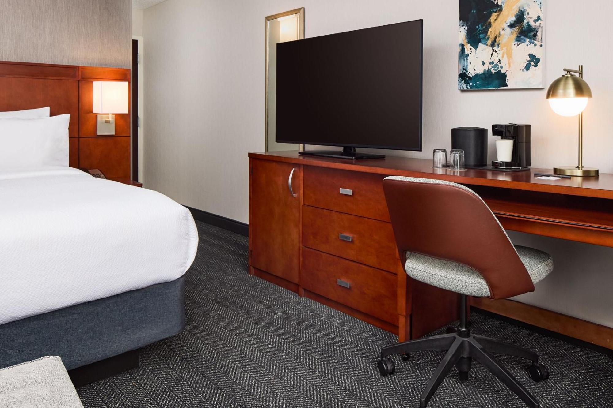 Courtyard By Marriott Fort Collins Buitenkant foto